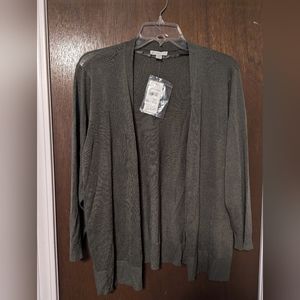 Green Shrug Size 18/20